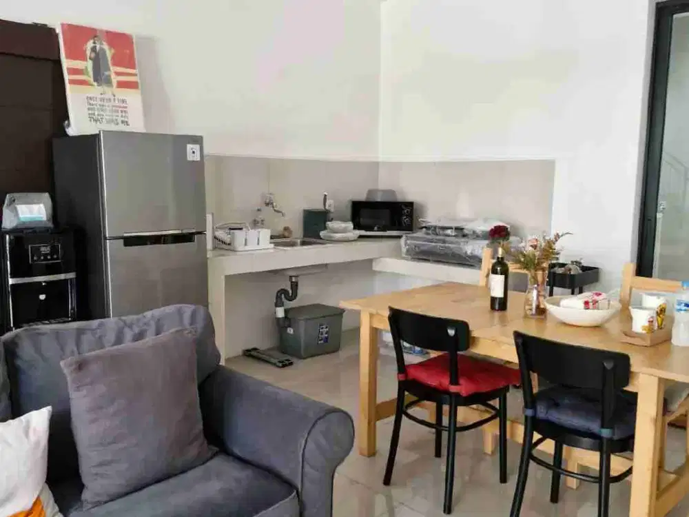 Sewa Rumah Florida Full Furnish 6x15 Pik 2