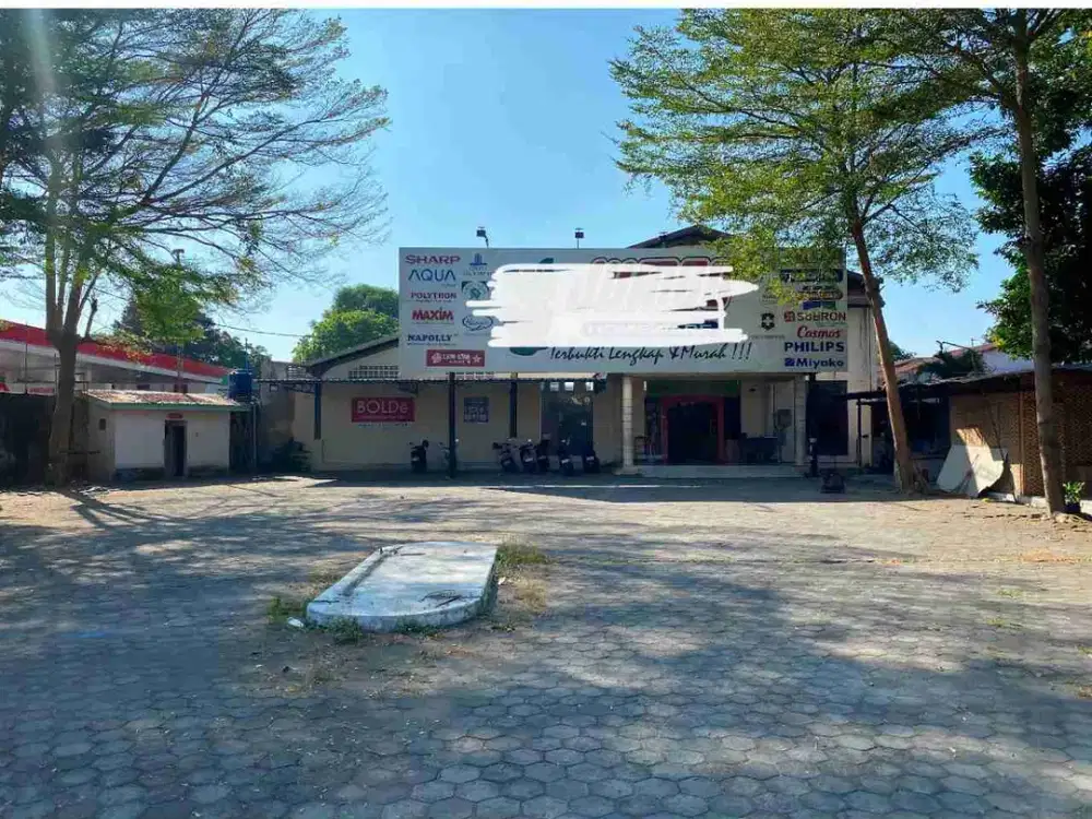 Gedung disewakan siap pakai di Pusat kota dekat sultan palace
