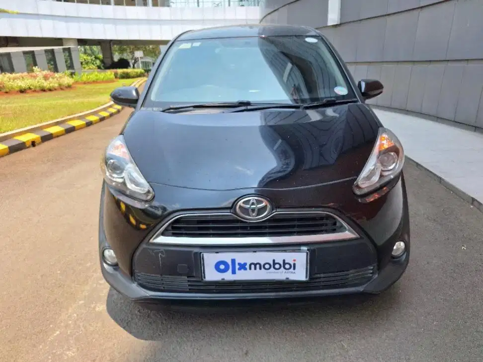 DP MURAH Toyota Sienta 1.5 V Bensin-MT 2016  CSOGB