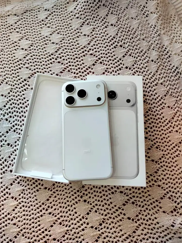 Iphone 17 Pro Max 512gb ibox like new