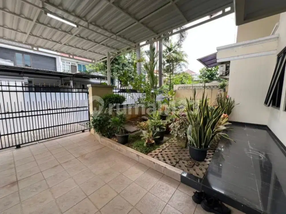 Rumah Bagus Taman Modern Cakung