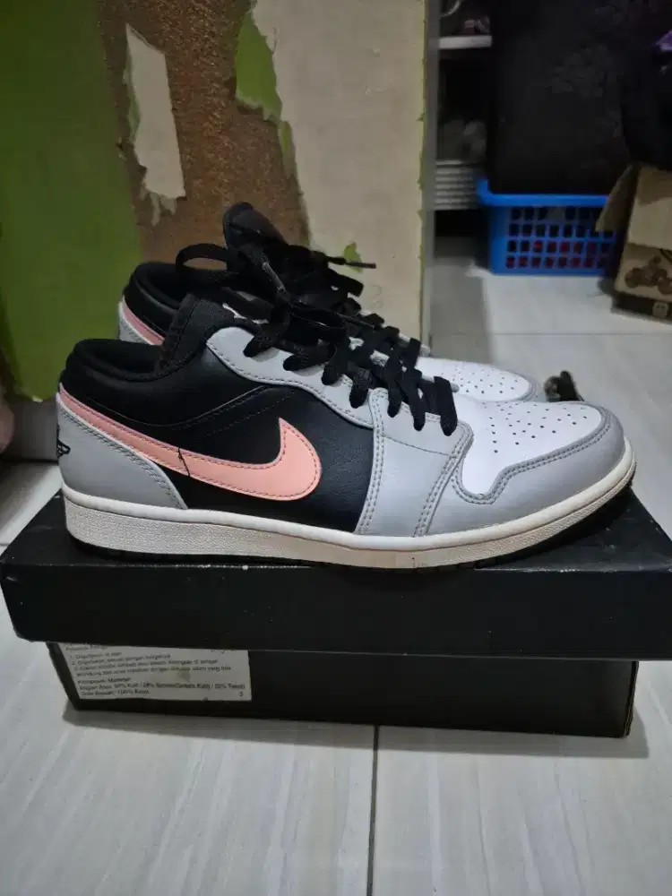 Nike Air Jordan 1 low Black Grey Pink original