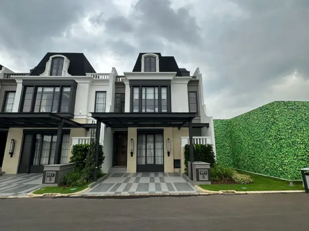 RUMAH MEWAH HIGH CEILING 3 LANTAI DI GADING SERPONG!