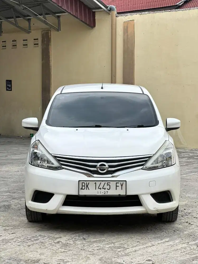 Nissan grand livina SV manual 2017