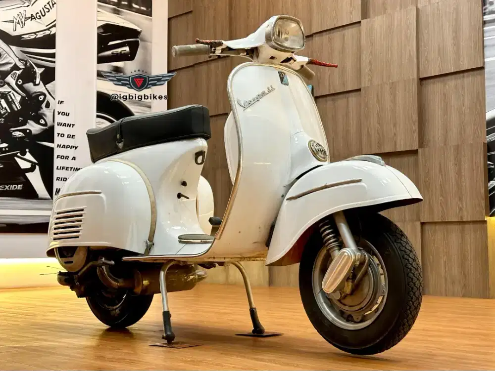 Vespa tua Vespa super Sport 180 Ss180 1967