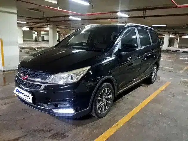 DP RENDAH - Wuling Cortez 1.5 CT L Bensin-AT 2019
