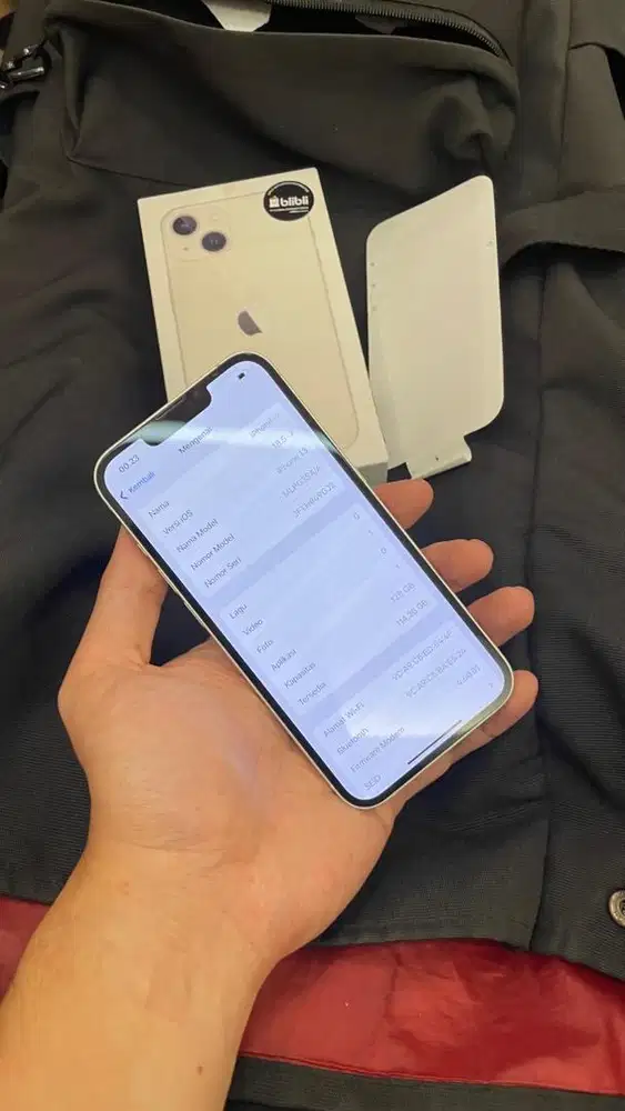 iPhone 13 Starlight 128GB (BliBli)