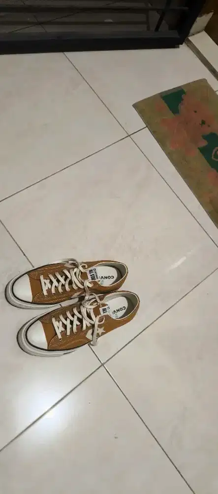 Size 44 converse low brown FULL BOX MAP MULUS