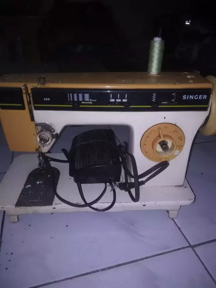 Mesin zigzag vortibel