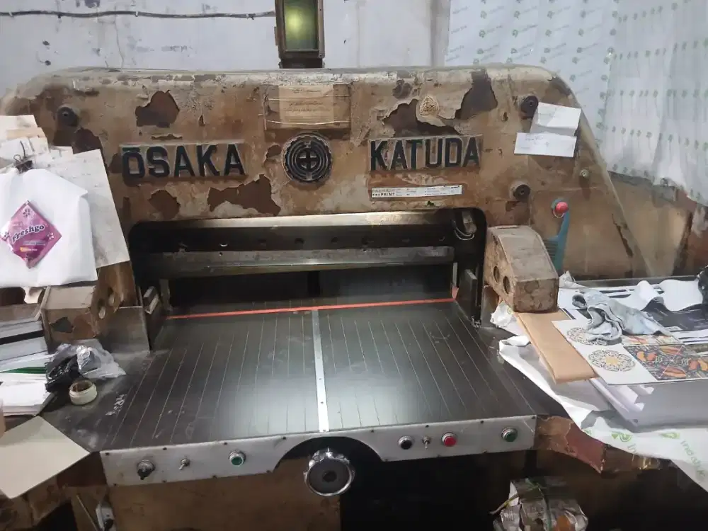 Lowongan operator mesin potong kertas