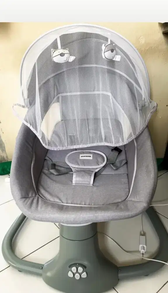 Ayunan Elektrik Babydoes Preloved (Minus Remote) - Masih Mulus!