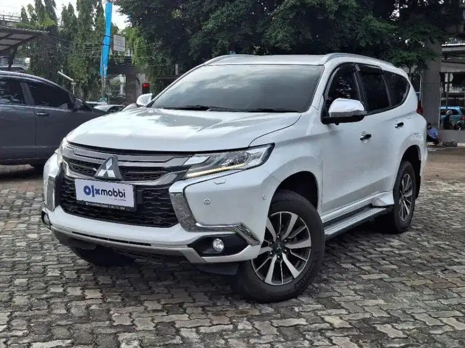 DP RENDAH - Mitsubishi Pajero Sport 2.4 Dakar 4x2 Ultimate Solar-AT 20