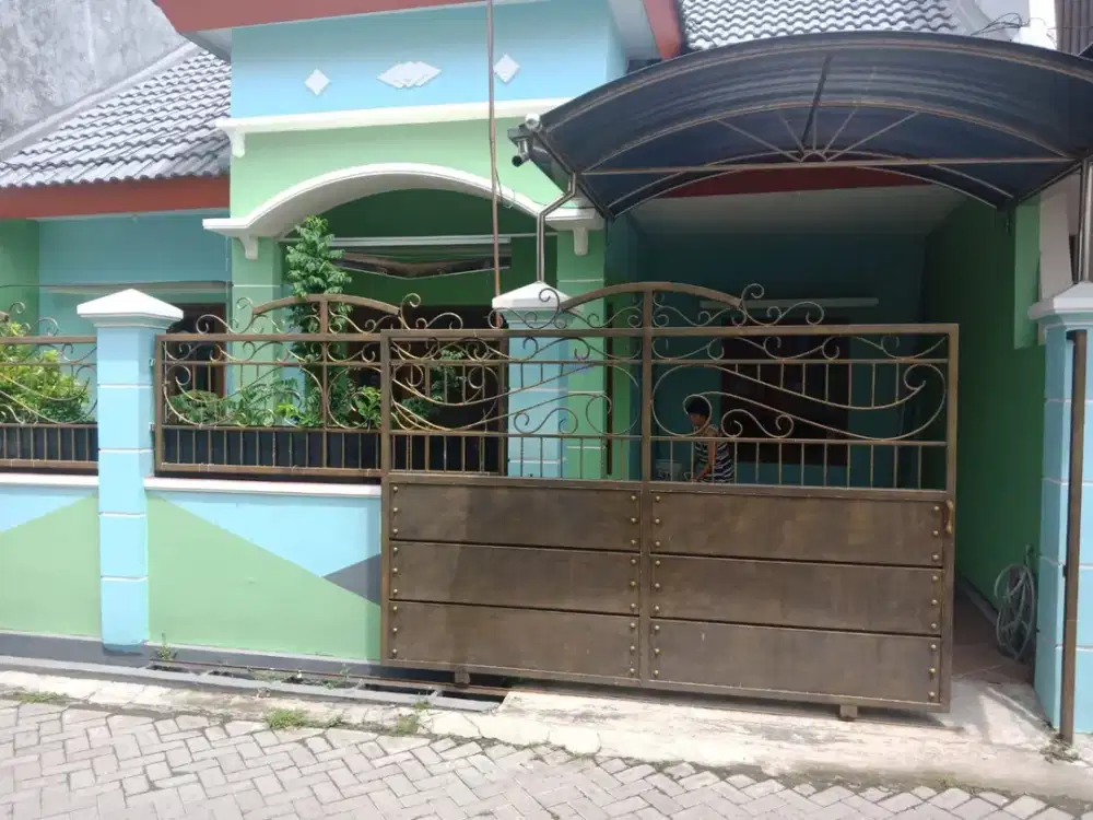 Dijual rumah siap huni mulyosari