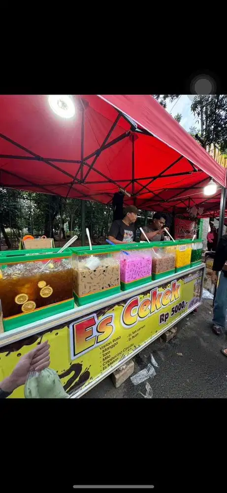 DI BUTUHKAN SEGERA KARIYAWAN ES