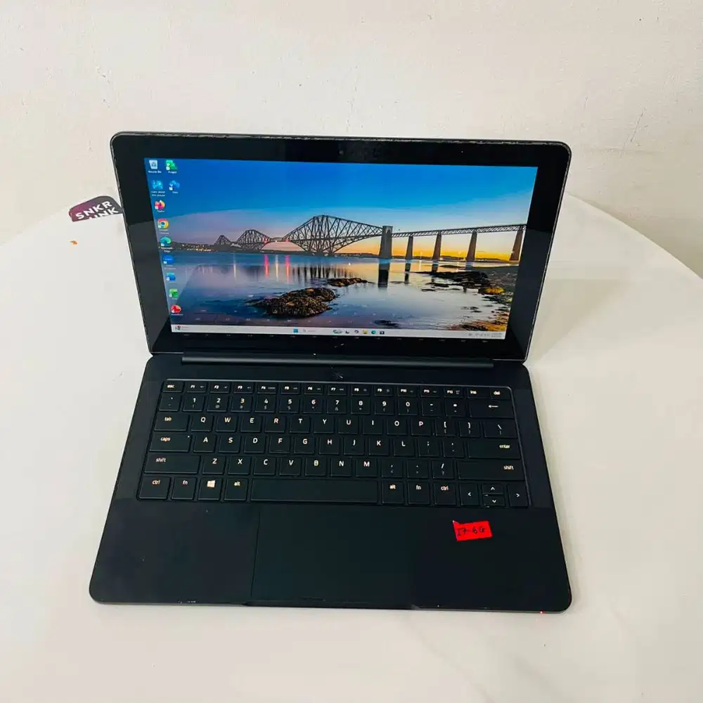 LAPTOP GAMING & EDITING RAZER BLADE I7 GEN6 8/256 13IN TOUCH *ECM