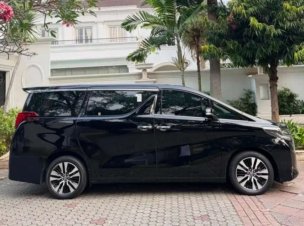 Toyota Alphard G Thn 2023 nik 2022 TSS km.35rb tgn pertama