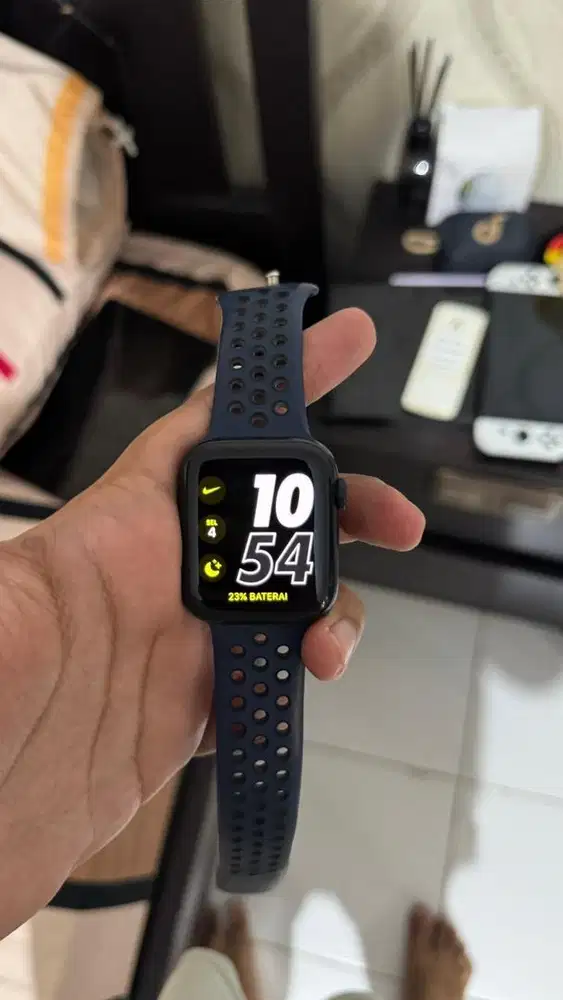 Jual Apple Watch SE Gen 2 44 mm bekas