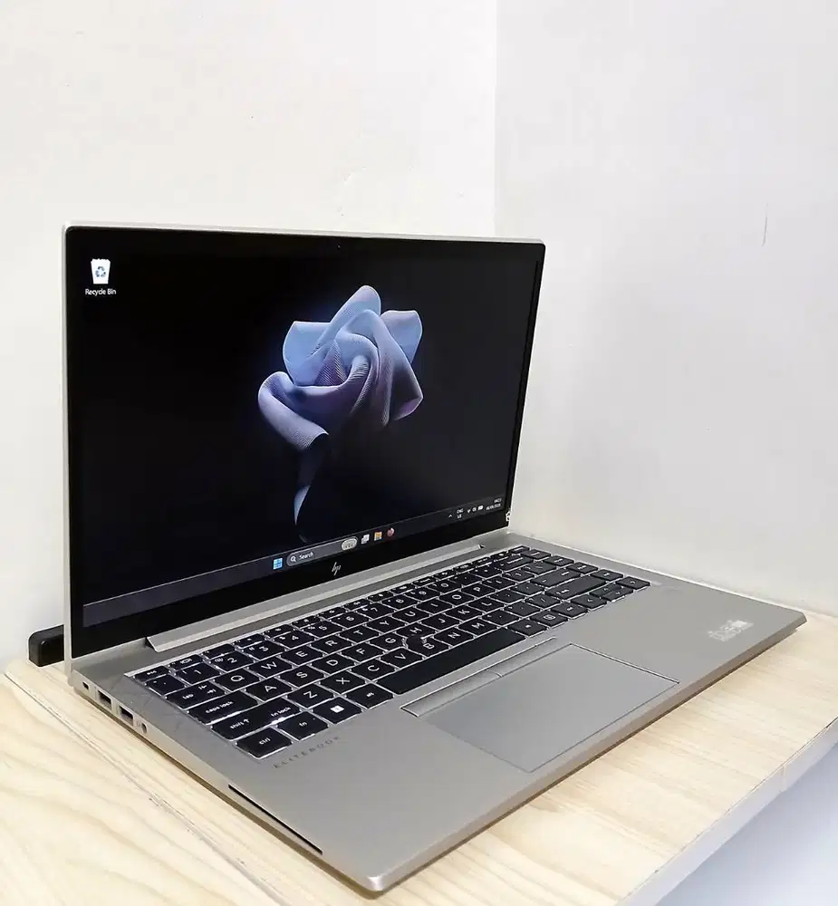 Elitebook 845 G8 AMD Ryzen 5 5650U | 16/256GB | Setara Thinkpad T14 G2