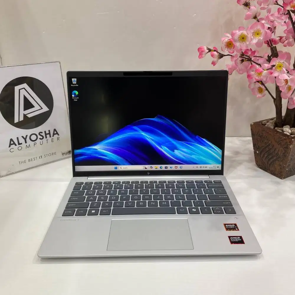 Laptop HP OmniBook 7 Aero 13 BG1666AU AMD Ryzen 5 340 16GB SSD 512GB