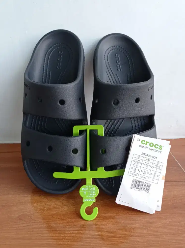 Sandal crocs ori