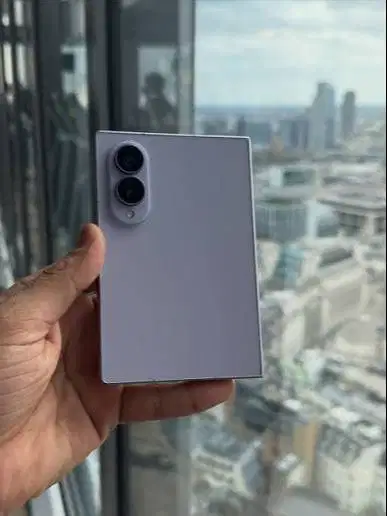 NEW FROM PO Galaxy Z Fold8  256 GB｜12 GB