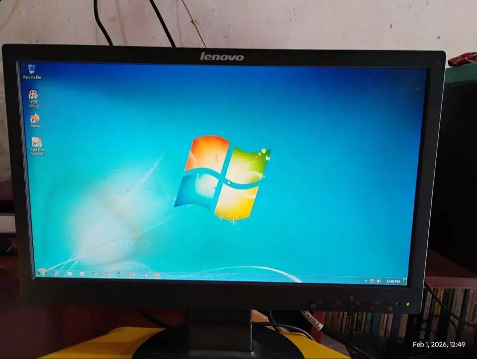 Jual Monitor LCD Lenovo 18.5 inch