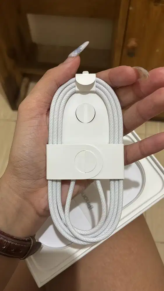 Kabel Type C Apple 1m - New (bawaan ibox)