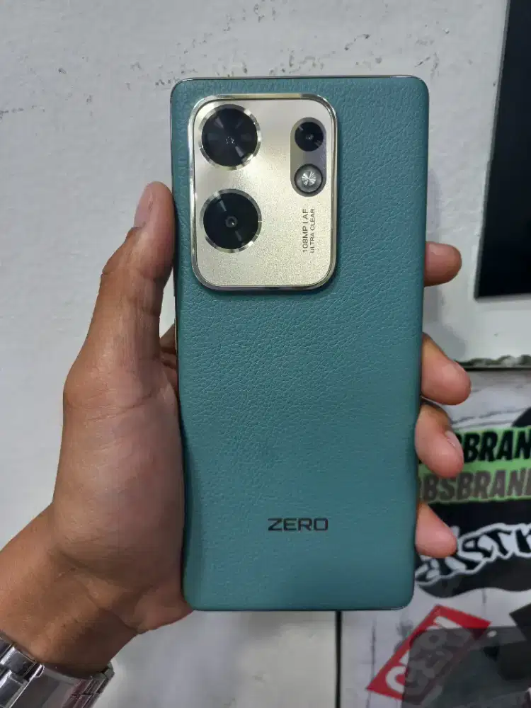 Infinix zero30 8/256gb