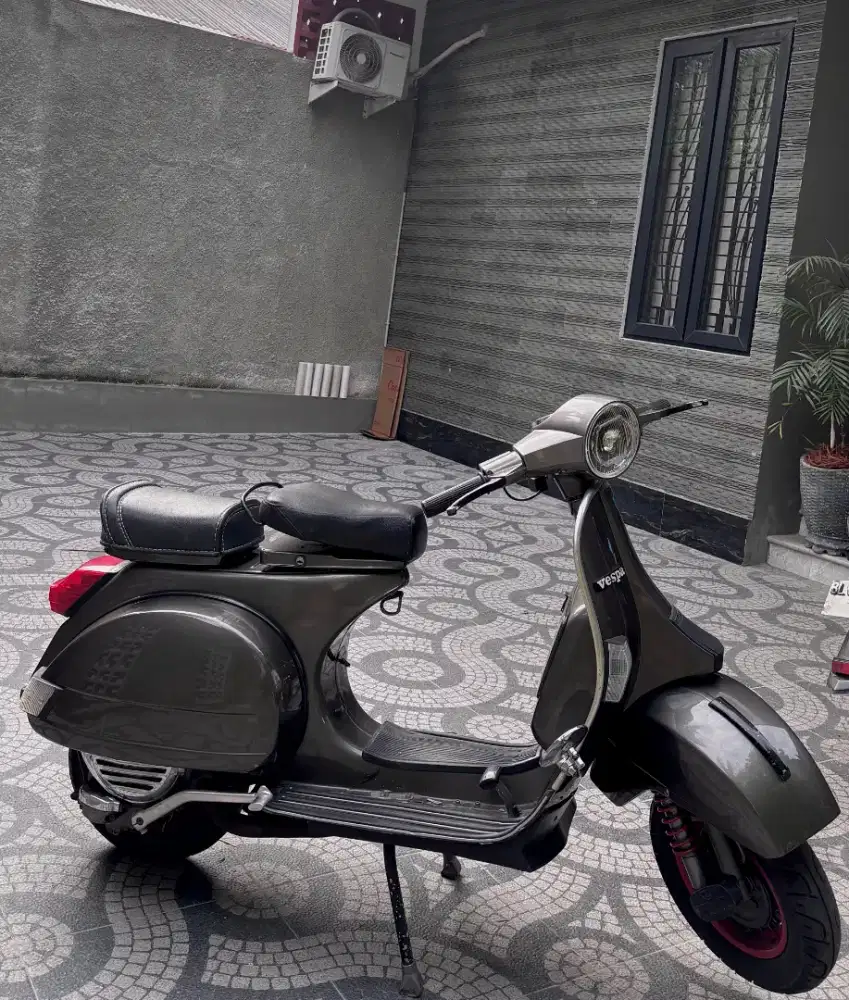 Di jual vespa exclusive 2