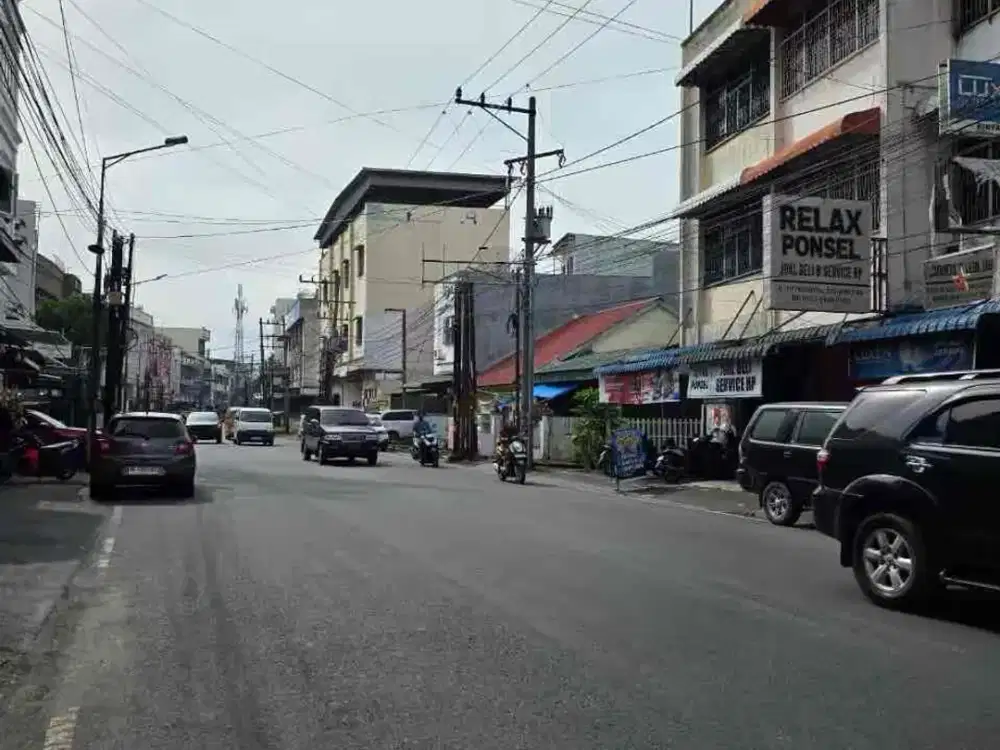 Ruko Jalan Emas Super Inti Kota Sutrisno