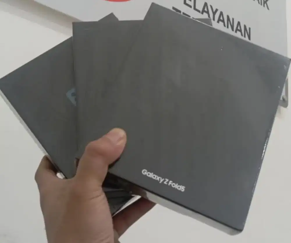 Samsung Galaxy Z Fold 5 12GB+256GB Black Blue Cream BNIB Resmi SEIN