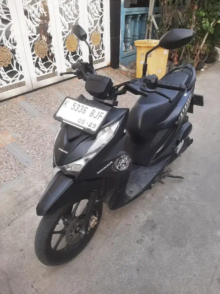 Honda Beat Street New 2024 ss lengkap mesin bagus plat K, KM 10 Ribuan