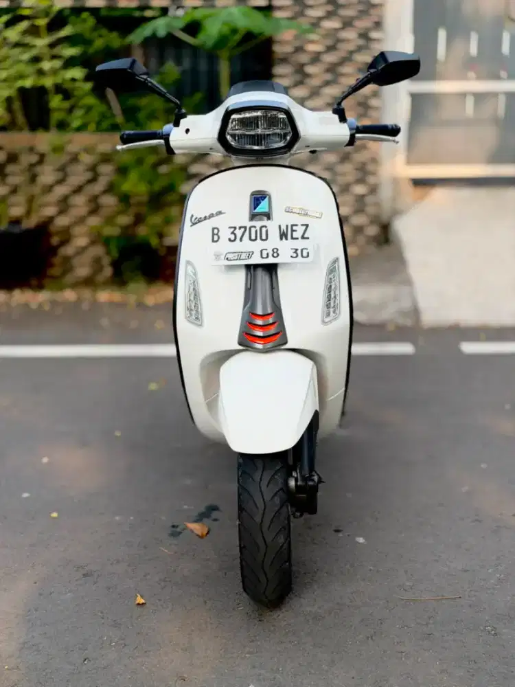 VESPA SPRINT S NEW MODEL 2024 PUTIH - TERMURAH SEINDONESIA