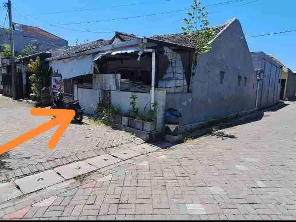 dijual rumah butu Renov lokasi perum bumi ayu Inda Medokan ayu Rungkut Surabaya
