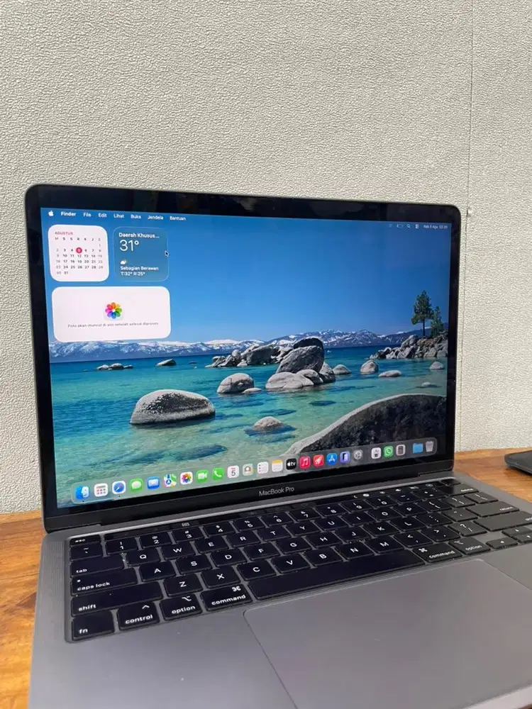 Macbook Pro 2020 16/512 TouchBar