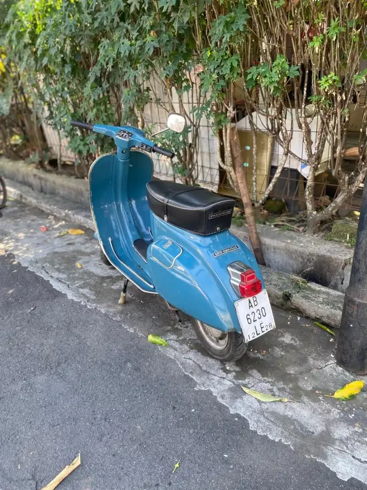 Piaggio Vespa PTS 100 Smallframe Special