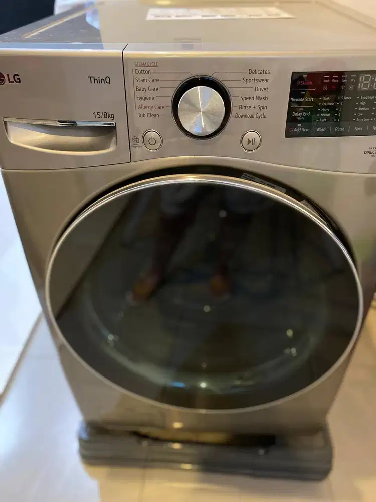 [LIKE NEW] Mesin Cuci + Pengering LG ThinQ 15kg/8kg F2515RTGV - 1 Thn
