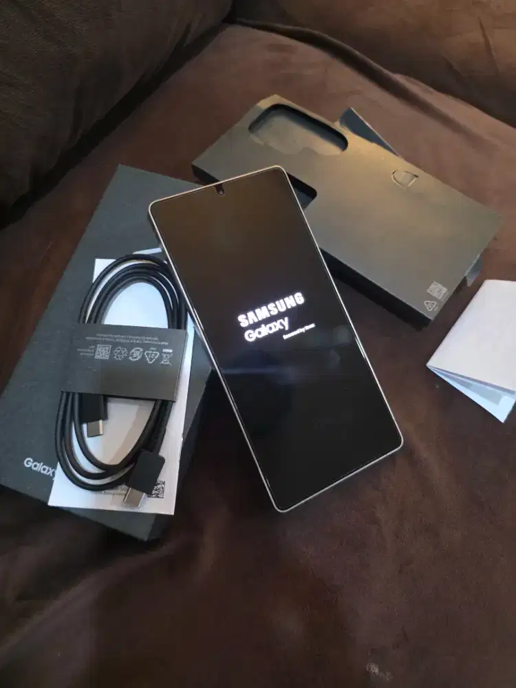 Samsung Galaxy S25 Ultra 12/512GB Titanium Black