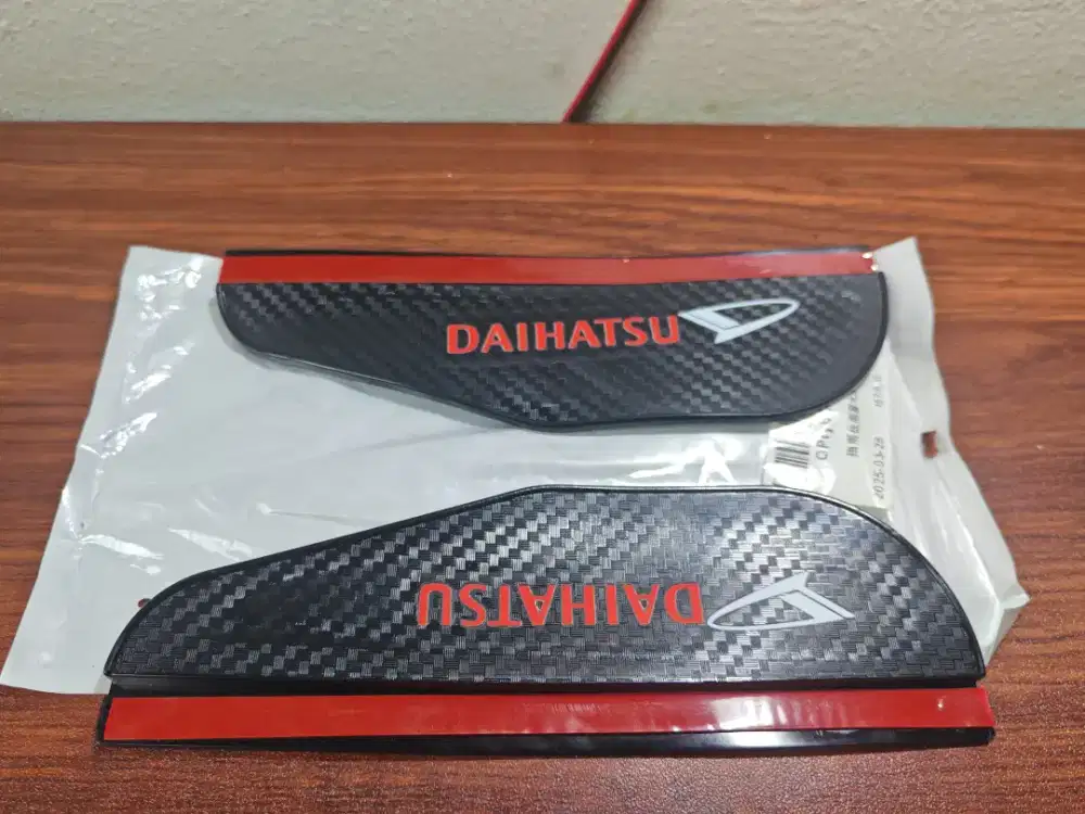Talang Air Spion Mobil Daihatsu 2PCS | Alis Hujan Spion Anti AirCarbon