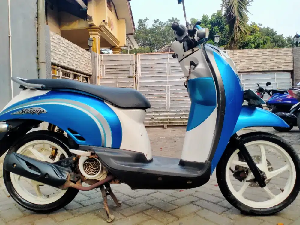 Scoopy lengkap motor sehat walafiat keterangan detail dibawah