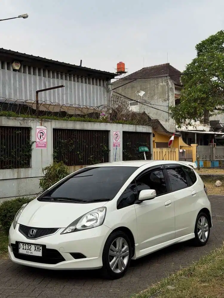 Honda Jazz 2010 Bensin