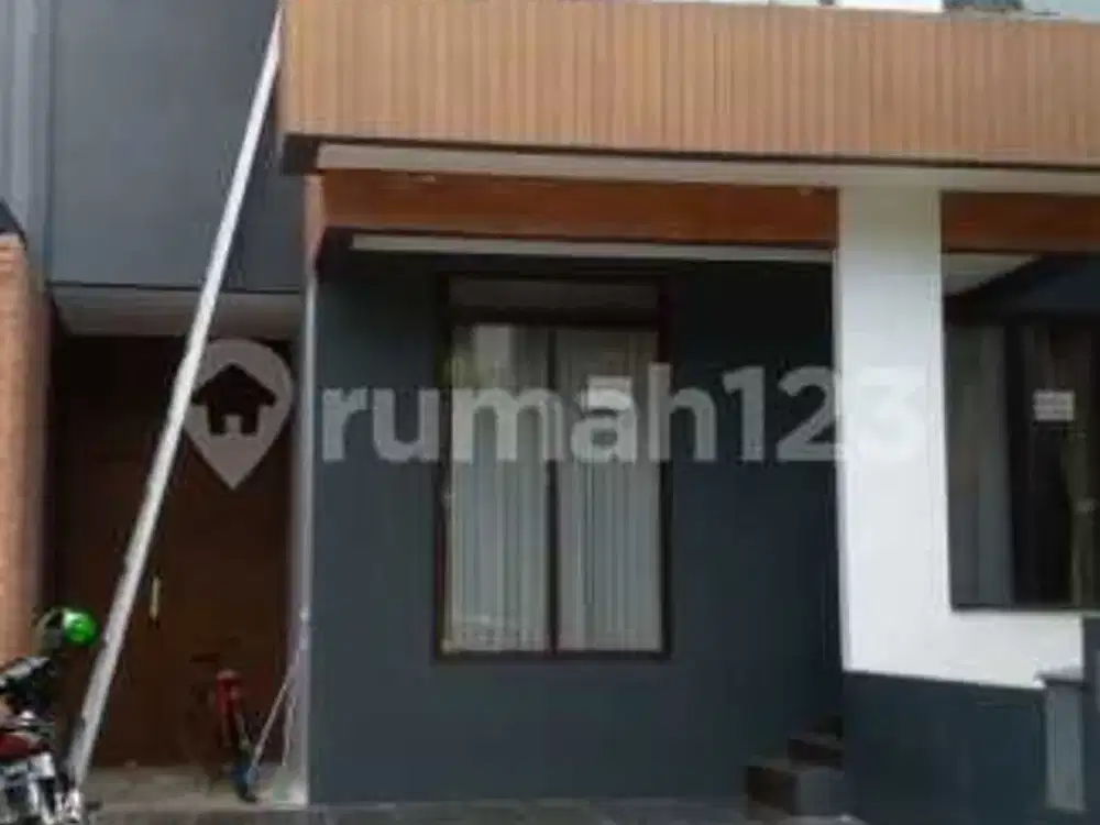 Dijual Rumah Cantik Asri di Discovery Bintaro Jaya Akses Sangat Strategis