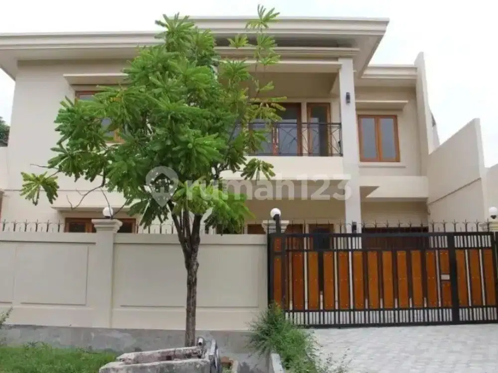 Dijual Rumah Baru 2 Lantai SHM Hadap Utara di Tanah Kusir Jaksel