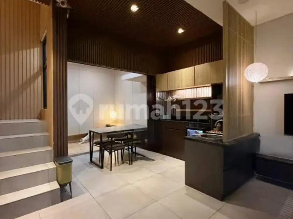 Rumah Tipe Sudut Banci 2 Lantai Furnished di BSD Tanakayu - Free IPL 1 Tahun