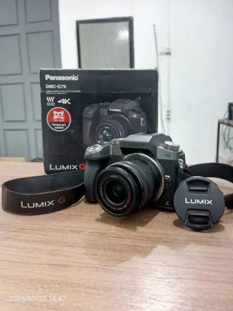 Kamera Mirrorless 4K Lumix G7K + Lensa Kit 14-42mm Mulus - Siap Pakai