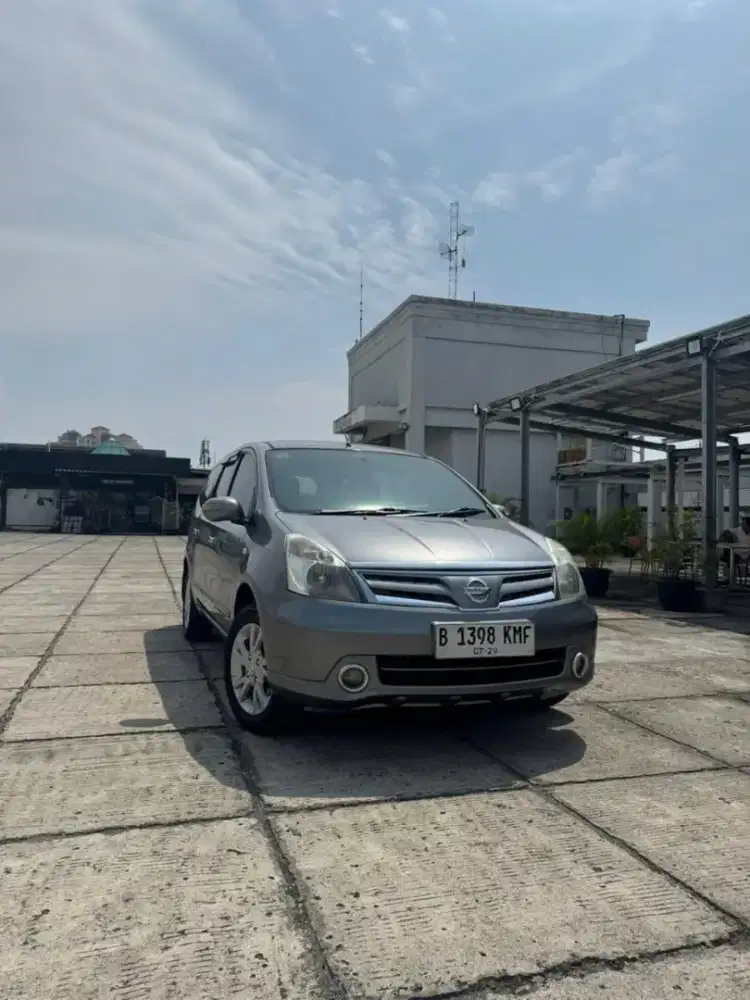 Grand Livina XV 1.5 2011
