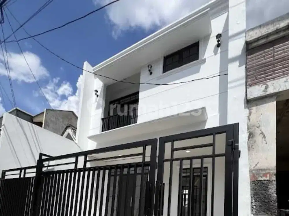 Dijual Cepat Rumah Brand New Mewah Modern Klasik 2 Lantai di Kencana Loka - BSD