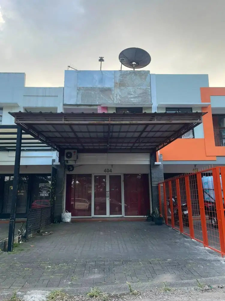 DISEWAKAN RUKO 2 LANTAI (untuk kantor, travel, usaha)