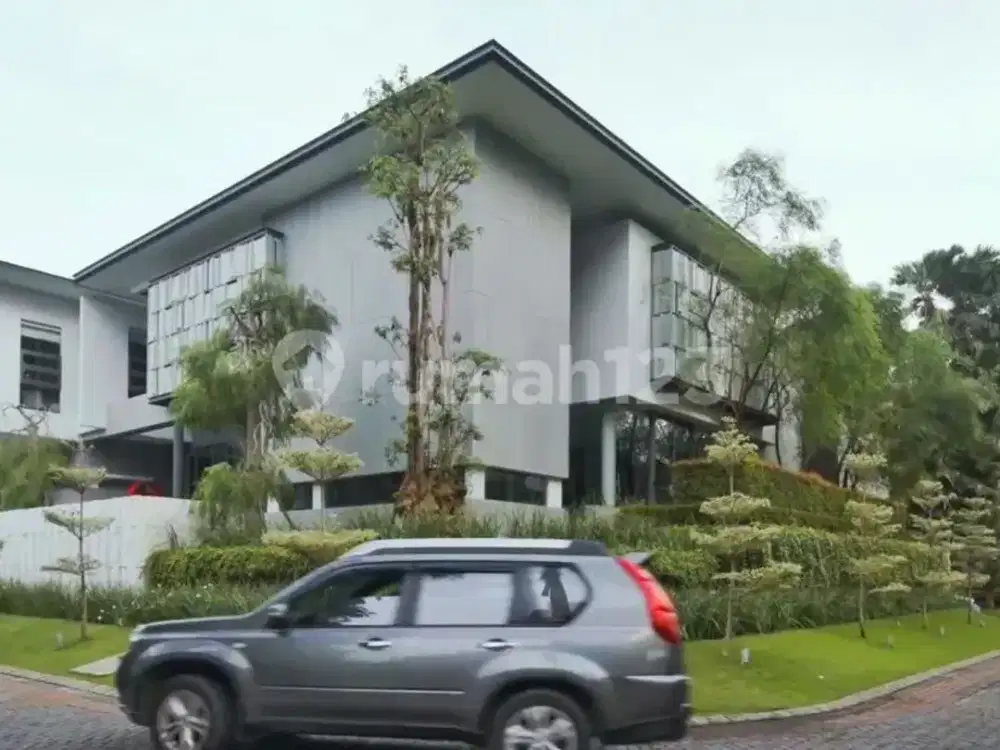 Dijual Rumah Pakuwon Indah Full Furnsihed Kolam Renang Hook