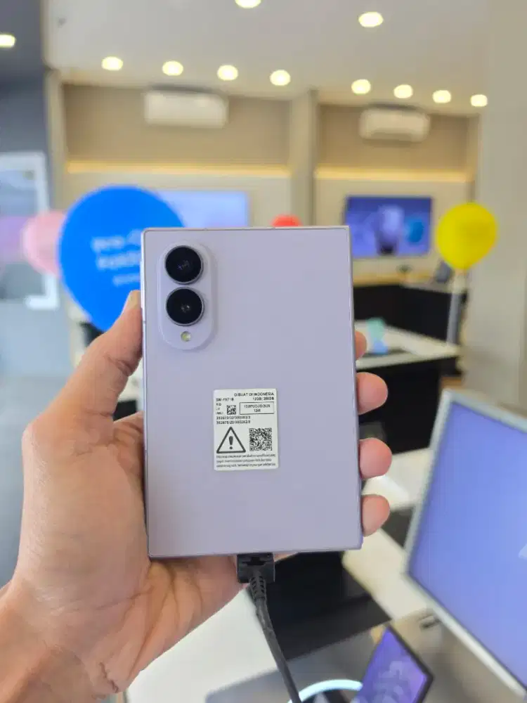 Cicilan Pre order Galaxy Fold 8